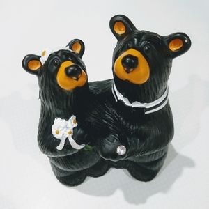 Bearfoots wedding couple.